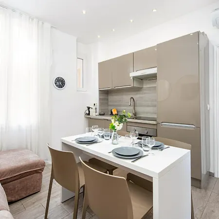 Le Provence * Beausoleil